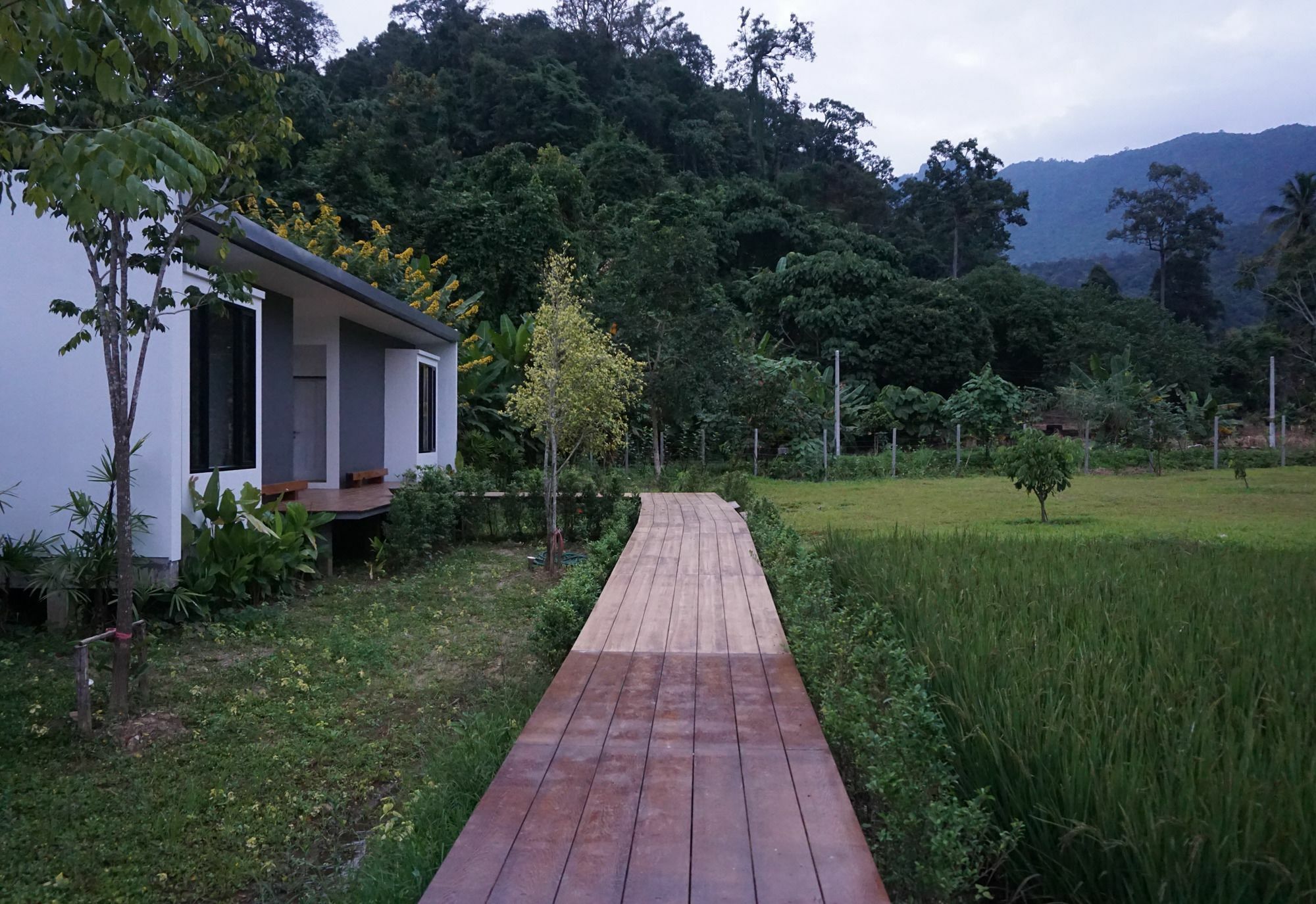 Villa De View Чианг Дао Екстериор снимка